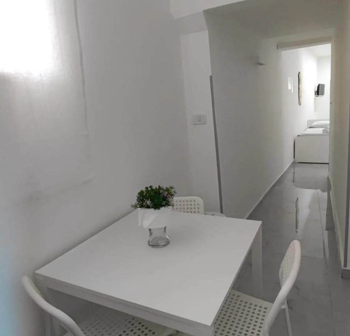Appartamento Sicilia Home Aeroporto di Catania Fontana Rossa